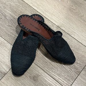 Raffia sandal